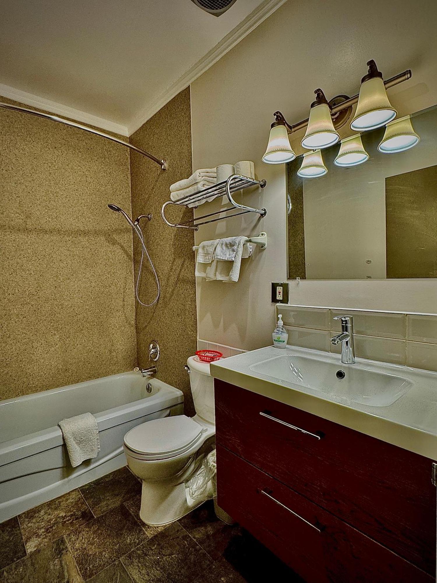 Motel Caravel