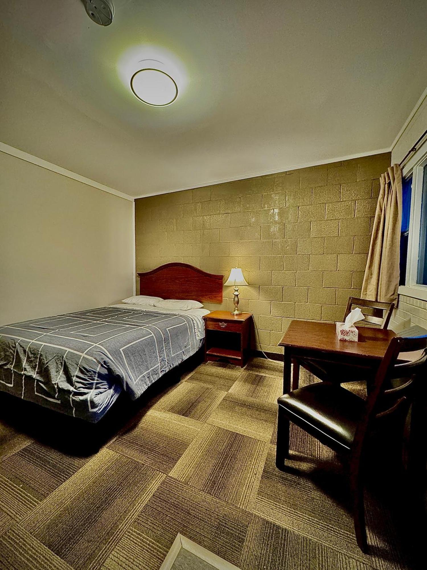 Motel Caravel *